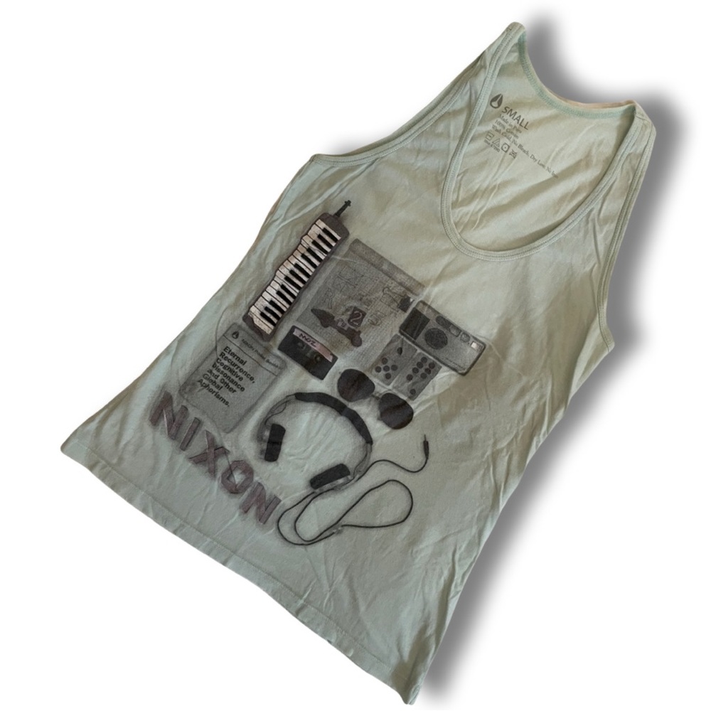 Nixon Beach Tank